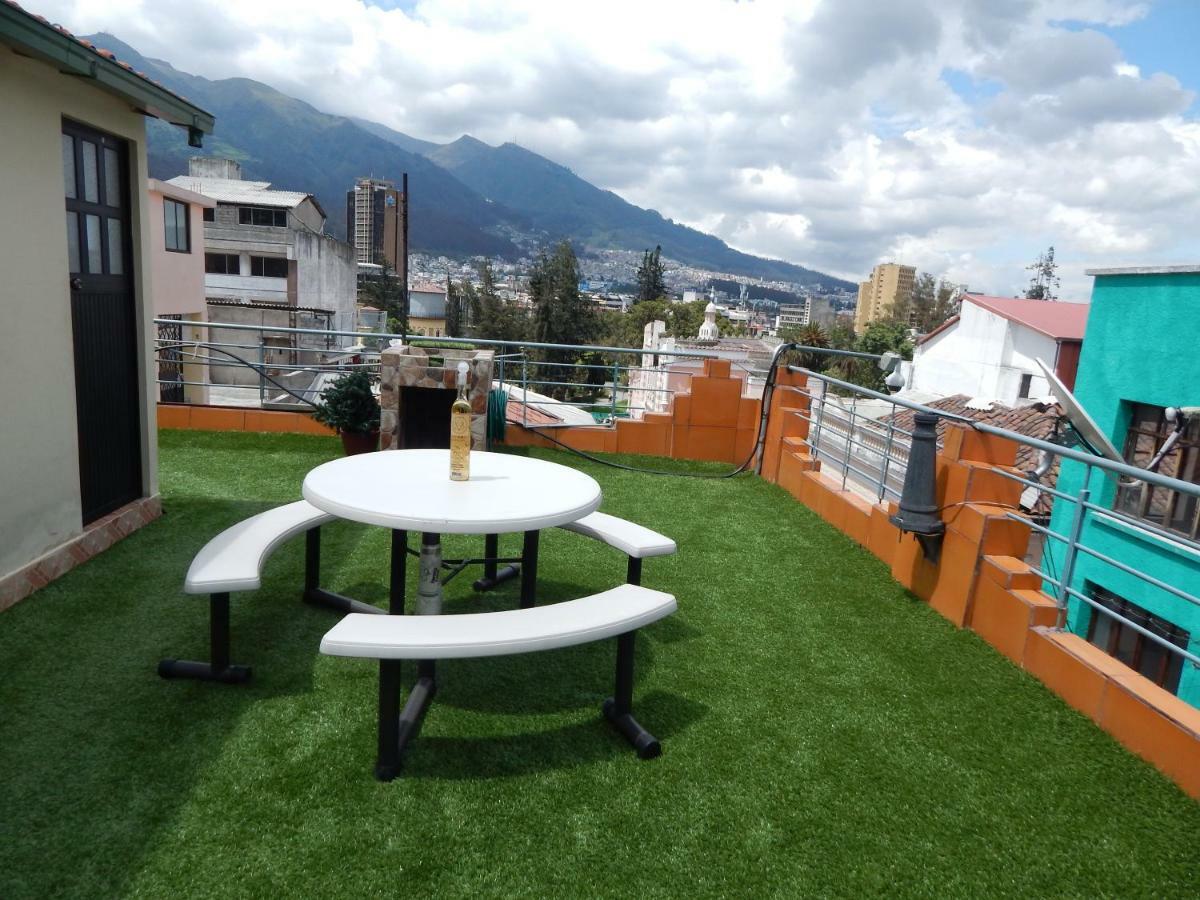 Olympus Plaza Hotel Quito Exterior foto